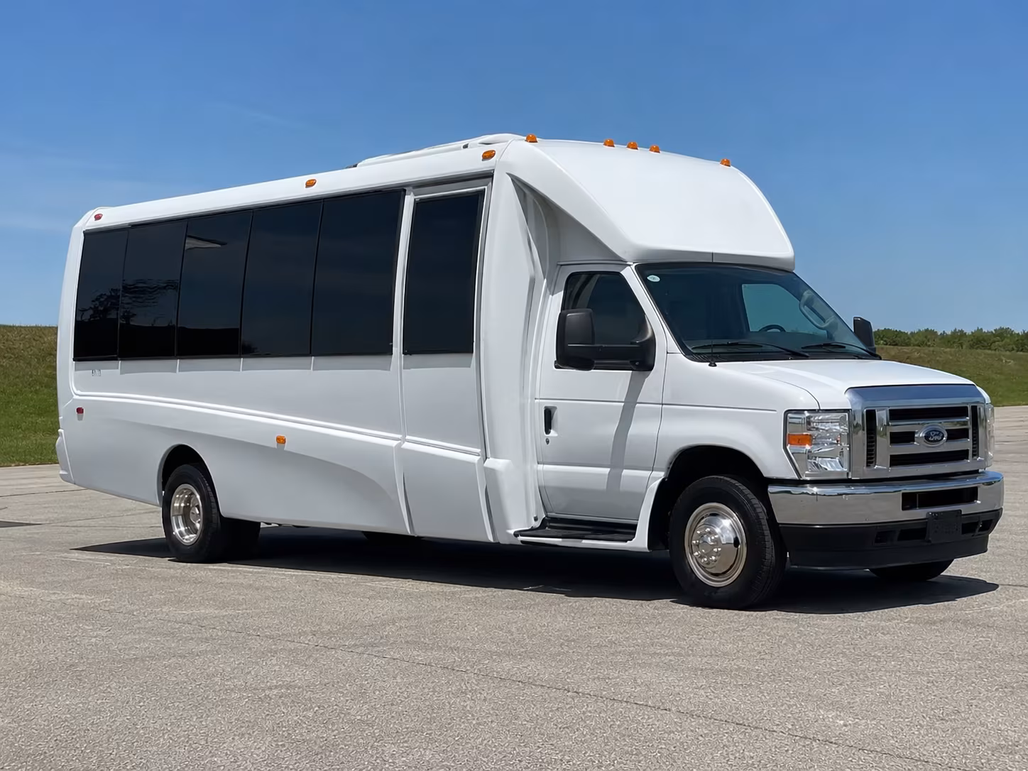 hotel to venue shuttle buses for mesquite corporate groups