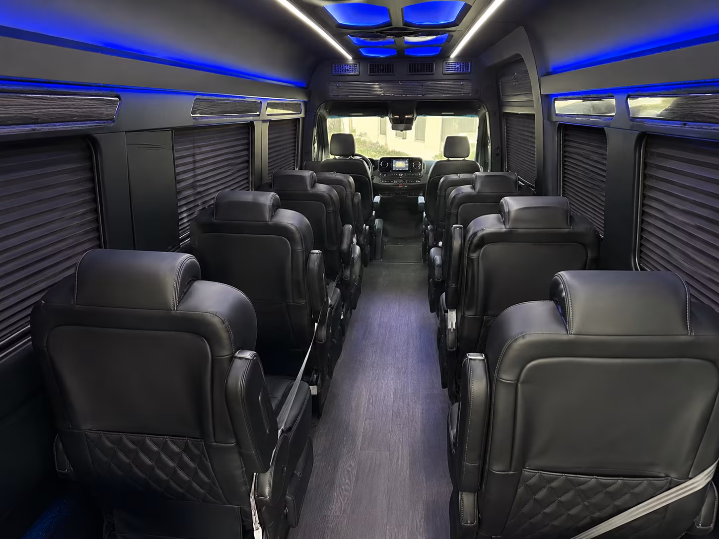 secure transportation for your next convention or trade show 4
